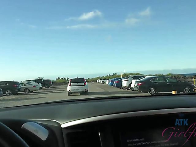 Bikini beach girl Emma Hix gets naughty