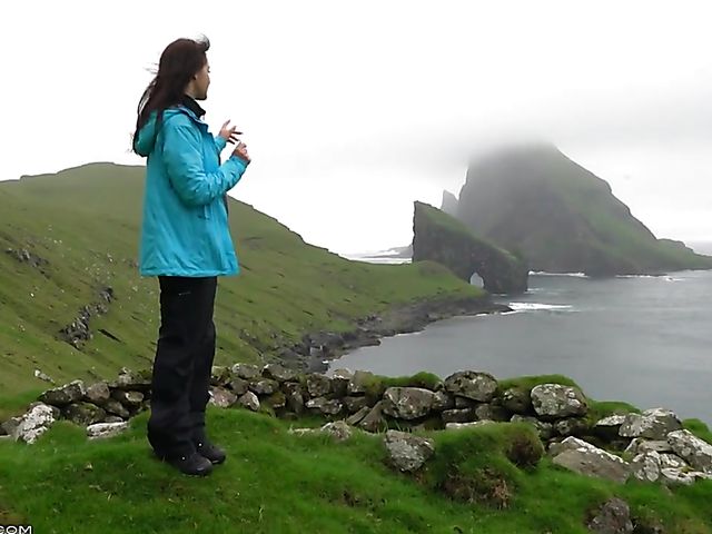 The Faroe Islands solo outdoor fun with Lexa