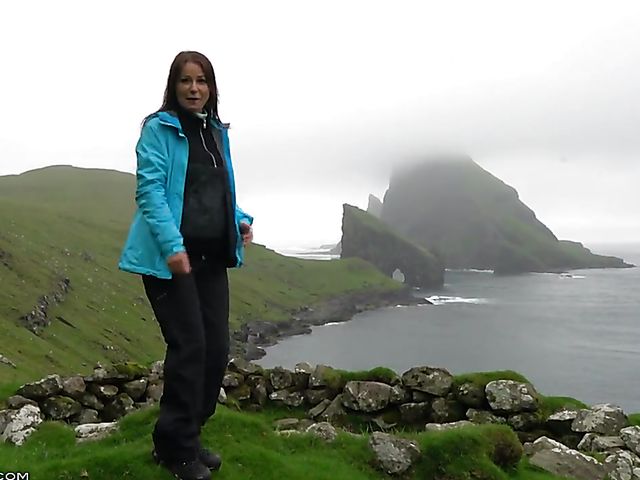 The Faroe Islands solo outdoor fun with Lexa