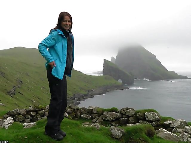 The Faroe Islands solo outdoor fun with Lexa