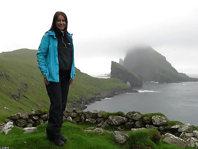 The Faroe Islands solo outdoor fun with Lexa