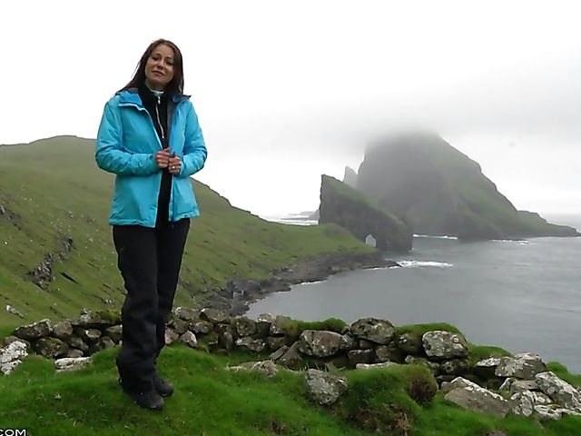 The Faroe Islands solo outdoor fun with Lexa