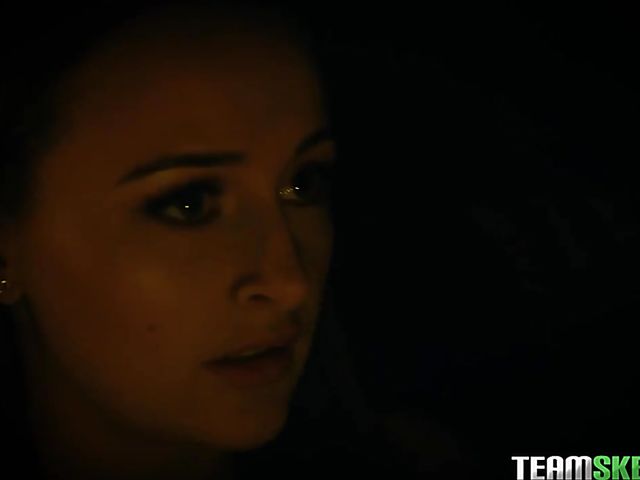 Sleeping blowjob and hot fuck with nasty stepsis Danni Rivers