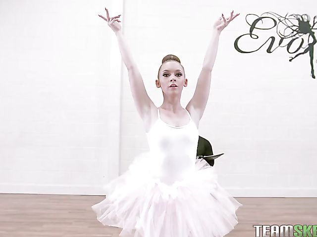 Pantyhose fuck with sweet ballerina Athena Rayne 