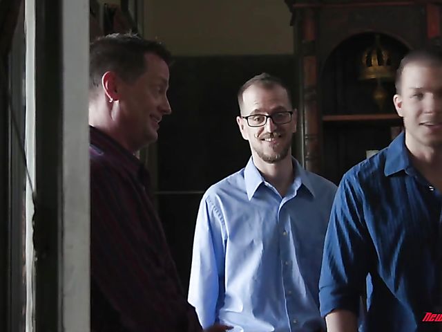 Deepthroat gangbang with insatiable Vera King