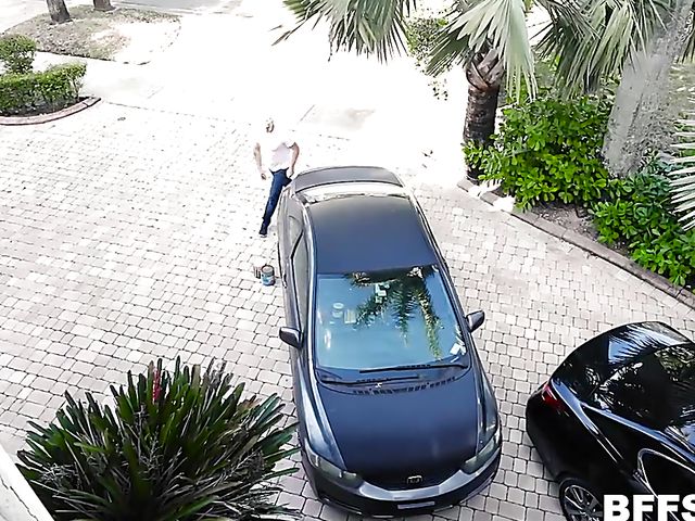 Three girls POV with Alice Pink, Jessica Jewels and Vienna Black