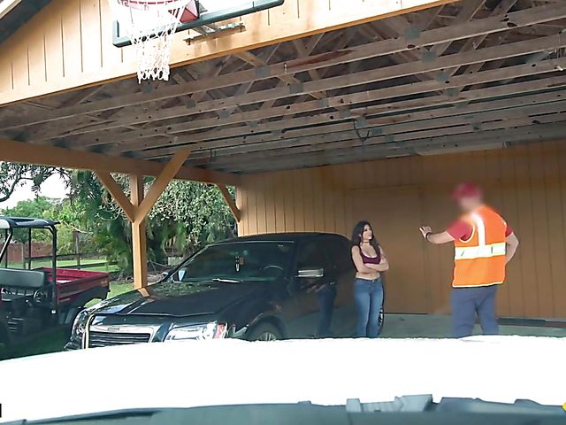 Latina big tits babe Gabriela Lopez has fun with a car mechanic