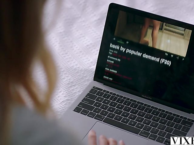 Brad Newman gets turned on by small tits babe Naomi Swann