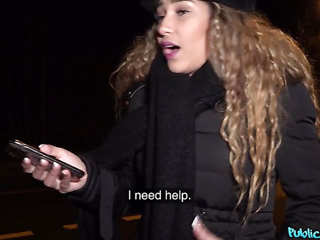 Big boobs latina Venus Afrodita doing it for cash