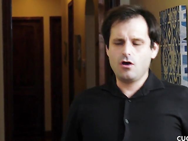 Slut wife Aidra Fox has sex with the mover as her husband watches