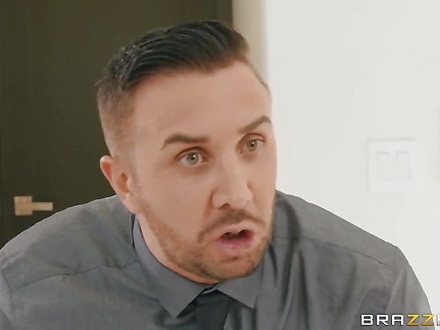 Riley Steele and Keiran Lee hot sex session