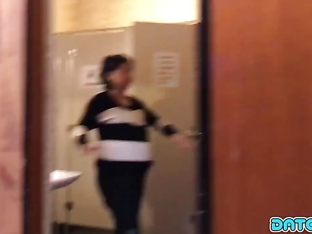 First date fuck with good looking Akira May 