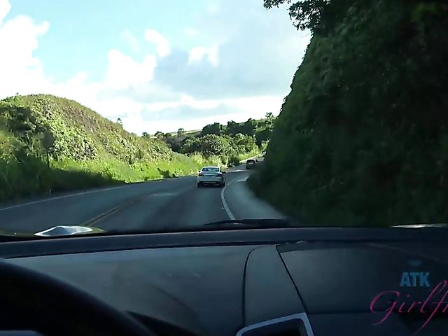 Naughty teen shows her twat in the car