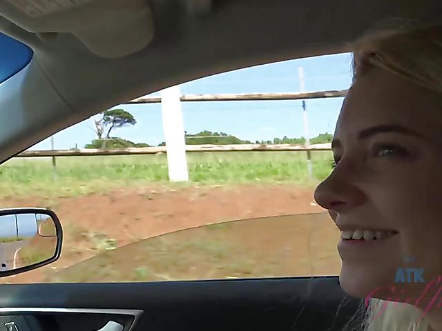 Outdoor POV with blonde girl Riley Star