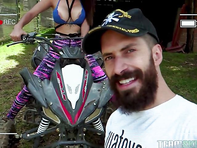 Busty Colombian teen Mila Garcia  gets it on