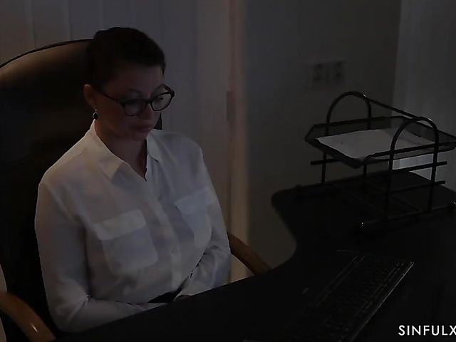 Erotica sex in the dark with elegant Anna Polina