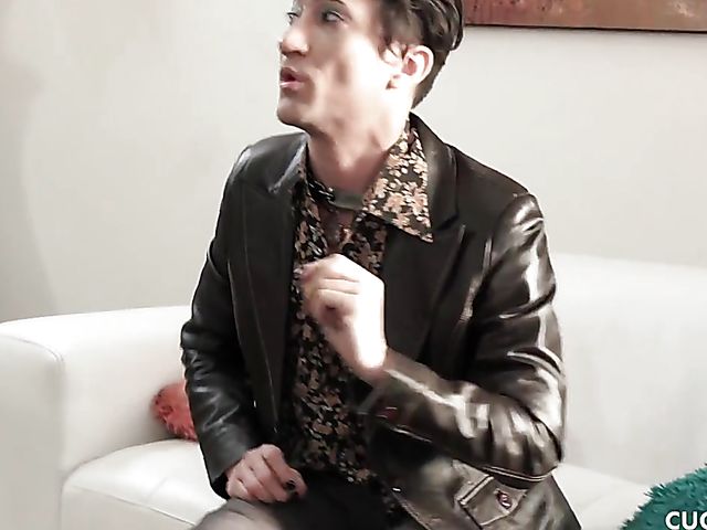 Sovereign Syre - Wife cuckold experience with a stranger