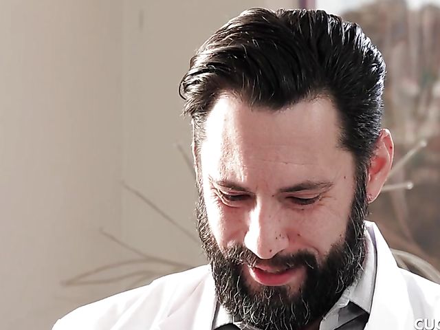 Sovereign Syre - Wife cuckold experience with a stranger