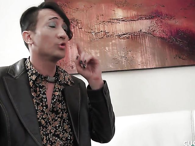 Sovereign Syre - Wife cuckold experience with a stranger