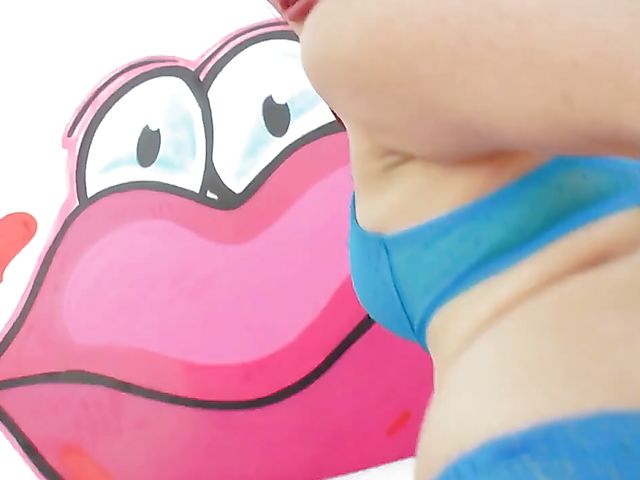 Gonzo deep throat with redhead Jessica Ryan