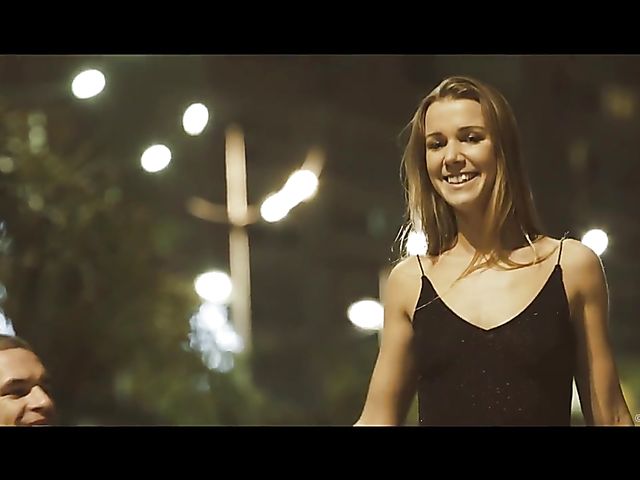 Hot couple Emylia Argan and Nick Ross doing it