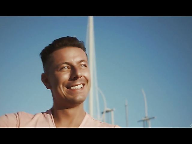 Hot couple Emylia Argan and Nick Ross doing it