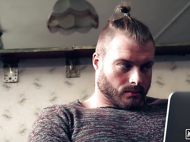 Shower threesome with huge boob Angel Wicky