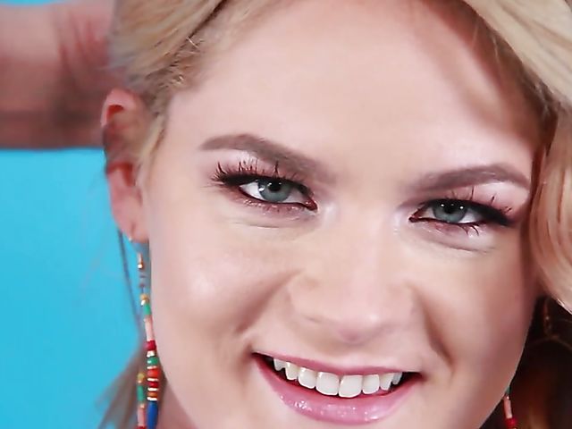 Camel toe and DP with a juicy wet blonde 