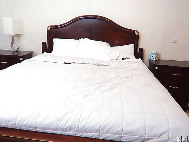 POV fucking in a hotel with young Kelsey Kage