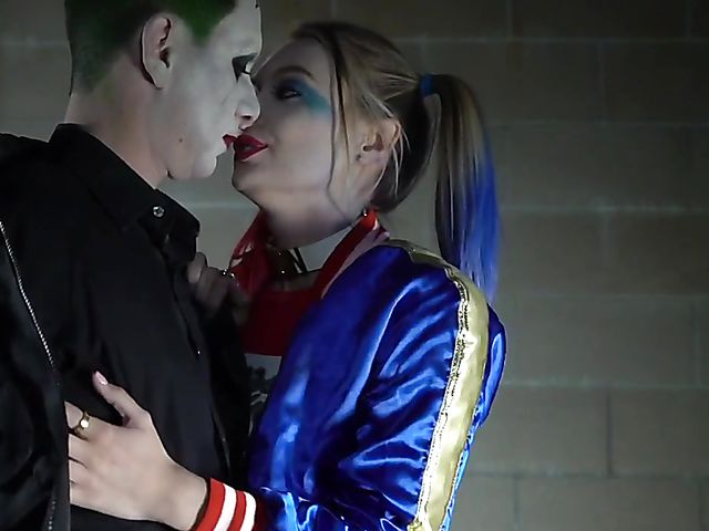 Wild sex behind bars with Natalia Starr as Harley Quinn