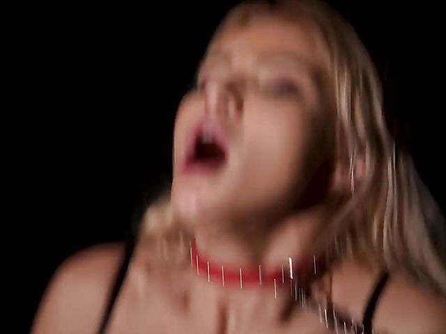 Anal slave Cherry Kiss gets punished by Vince Carter