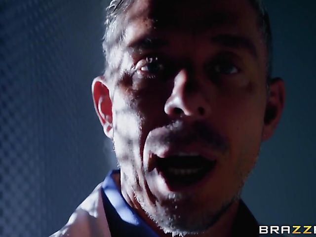 Riley Reid anal banged by doctor Mick Blue