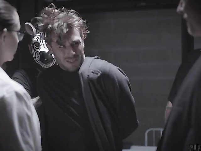 Sex chronicles of young slim brunette Jaye Summers