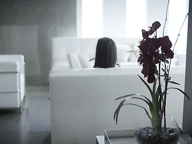 Sex chronicles of young slim brunette Jaye Summers