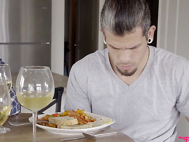 Chloe Cherry & Dava Foxx - Teen caught riding on top of cock