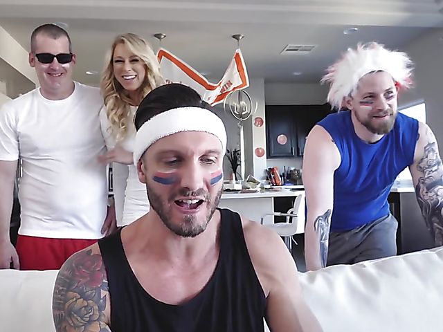 Katie Morgan - MILF kitchen fun with a horny dude