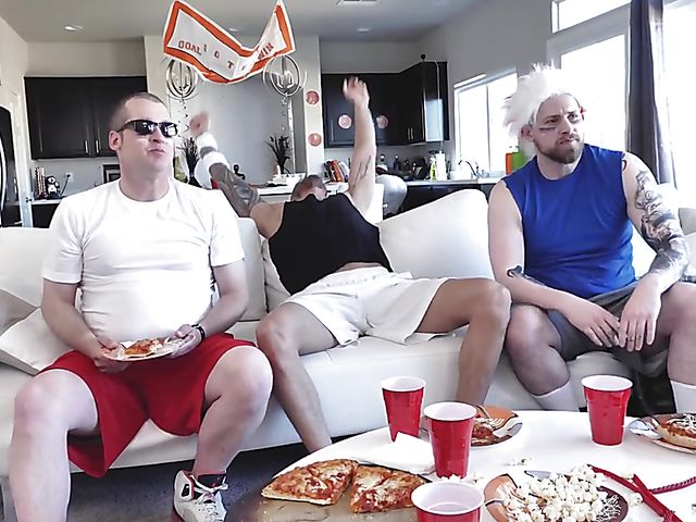 Katie Morgan - MILF kitchen fun with a horny dude