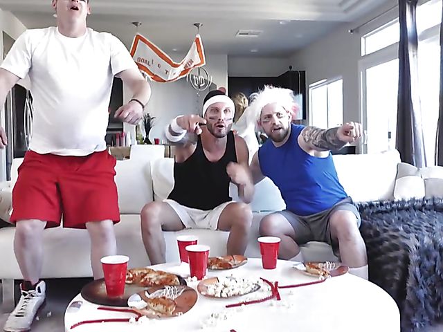 Katie Morgan - MILF kitchen fun with a horny dude