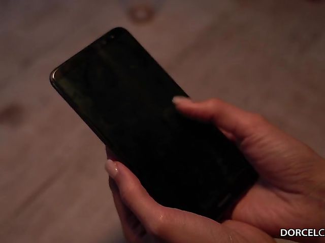 Claire Castel - Pretty babe anal on vacation