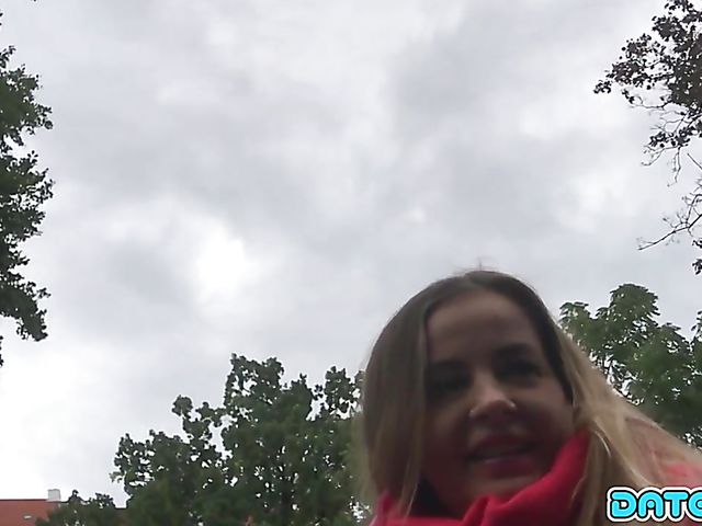 Alexa's huge natural tits for a lucky dude