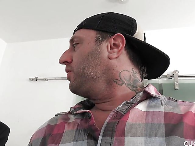 Cuckold humiliation with big tittied wife Jasmine Jae