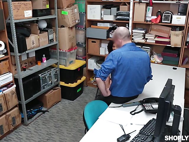 Small tits ebony girl Nia Nixon is an easy one