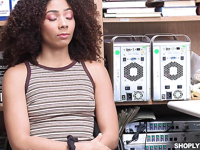 Small tits ebony girl Nia Nixon is an easy one