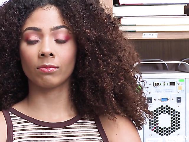 Small tits ebony girl Nia Nixon is an easy one