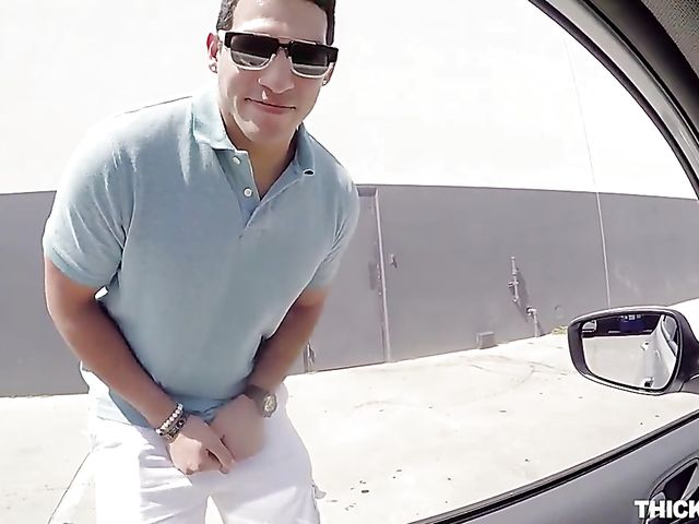 Lots of fun with big booty white girl Abella Danger