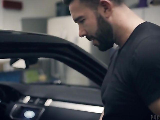 Hairy blonde Lisey Sweet gets railed by Will Pounder