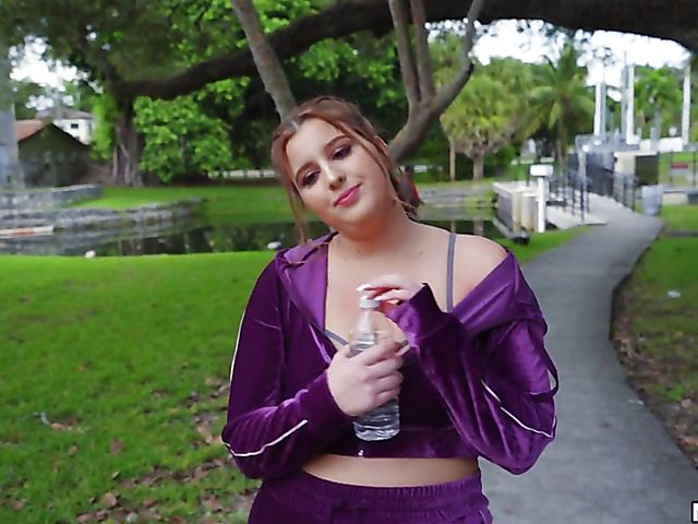 Outdoor fun with thick booty jogger Brooke Benz  