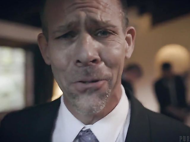 Public fucking with cute escort Alina Lopez