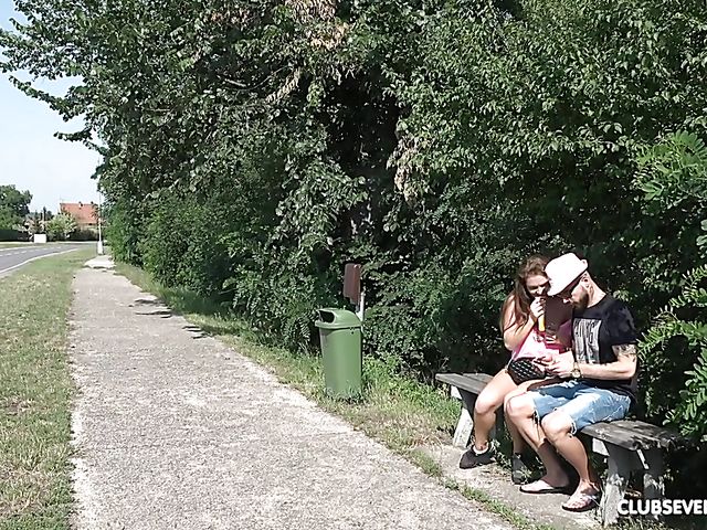 Teen young girl Mila Fox gets nailed in the outdoors 