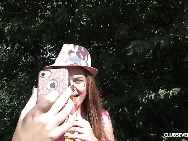 Teen young girl Mila Fox gets nailed in the outdoors 